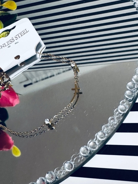 BRANSOLETKA KRZYŻ Z CYRKONIAMI